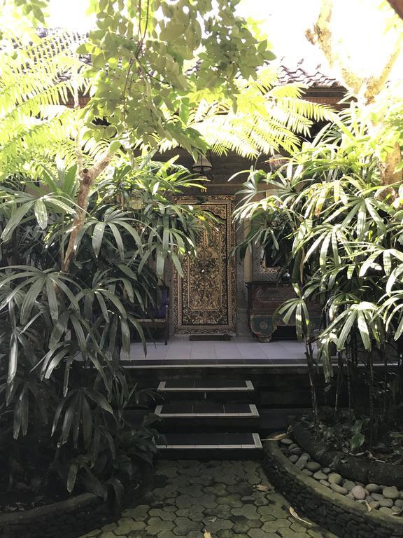 Nirvana Pension Ubud Eksteriør billede